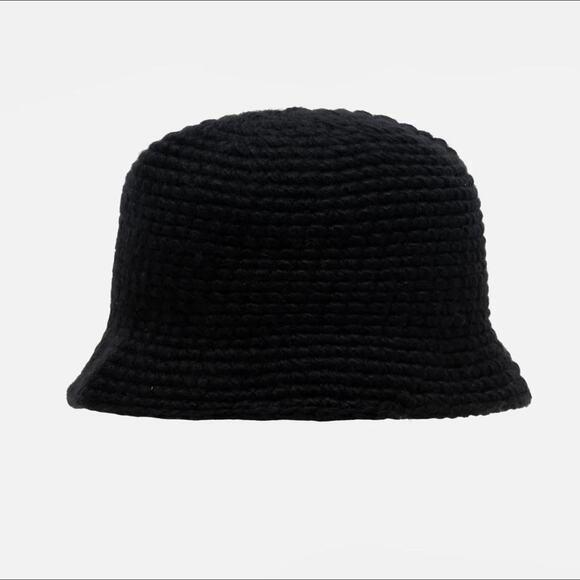 Stussy Crochet Knit SS Link Bucket Hat in Black - Picture 2 of 4